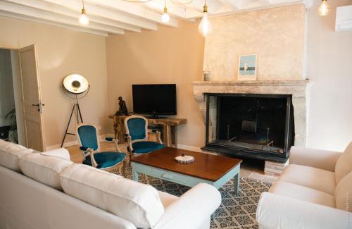Hostens House | Entre Chênes et Pins - Gîte de groupe 3 étoiles
