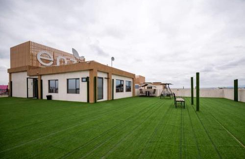 Nairobi West Apartment | Enzi Heights Apartments - Cozy 1 bedroom near Eka Hotel, Pool, Gym, Lift