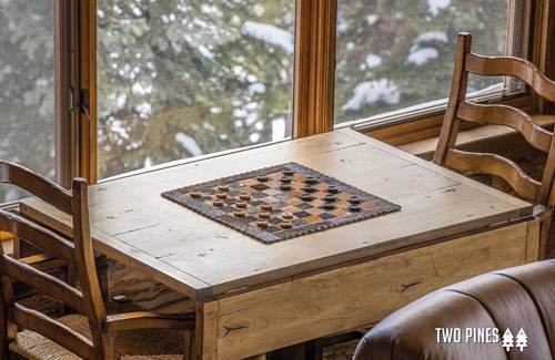 Big Sky House | EPIC Ski In/Out Luxury Cabin Hot Tub, Grill, Privacy + Views!