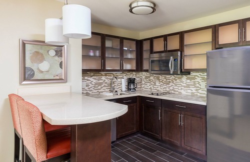Canton Condo | Equipped Suite | Free Daily Breakfast, Shared Hot Tub + Pool