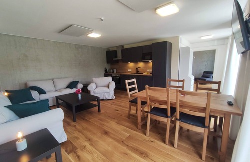 Wiesentheid Apartment | Erdhausapartment OST "die Außergewöhnlich und Besondere Unterkunft"