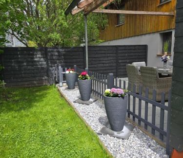 Juhnde Apartment | Erholsame Auszeit auf ca 100 qm in Idylischer Lage mit großer Terrasse