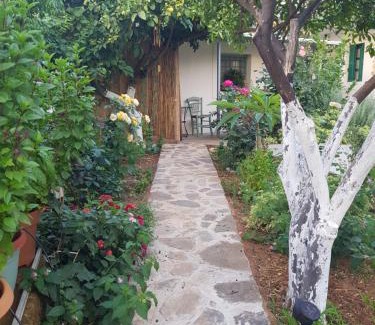 Mavrikiano House | Erofili cottage house
