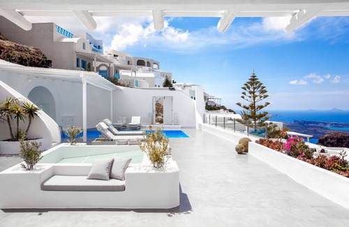 Imerovigli Villa | Erossea Villa with Private Heated Pool and Jacuzzi, Santorini, Greece