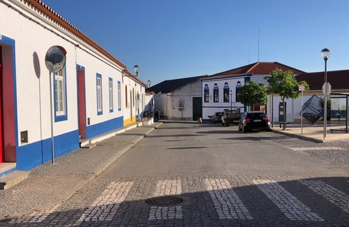 Ervidel House | Ervidel Guest House - N2 (Km 607). Pet friendly