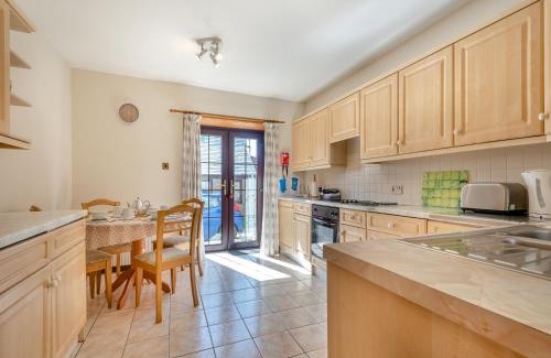 Shannochie House | Eryb Cottage - Uk46883