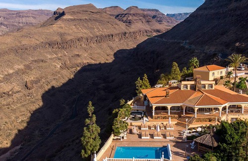 Monte Leon Villa | 450 m² Villa ∙ 6 bedrooms ∙ 14 guests