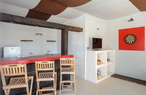Es Canar Villa | COMETA Villa. Ibiza. impressive country house with a lot of garden