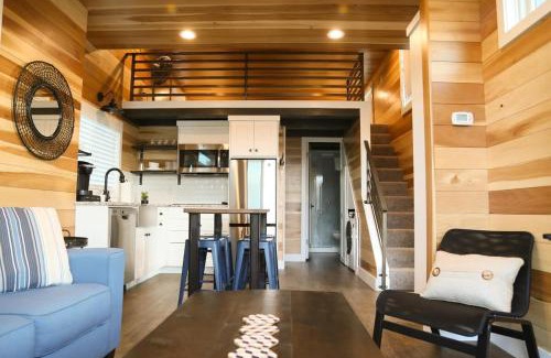 Escalante House | Escalante Escapes Desert Willow- Loft Escape