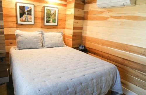 Escalante House | Escalante Escapes Desert Willow- Loft Escape