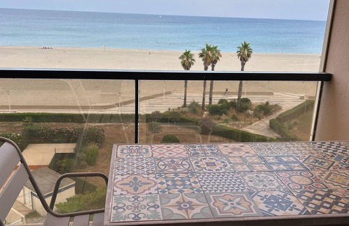 La Cote Radieuse Apartment | Escale au Sud* monthly rental in low season. Standing Parking Clim Wifi