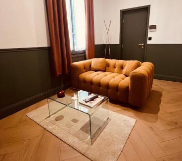 Longue-Jumelles Apartment | Escapade Élégante