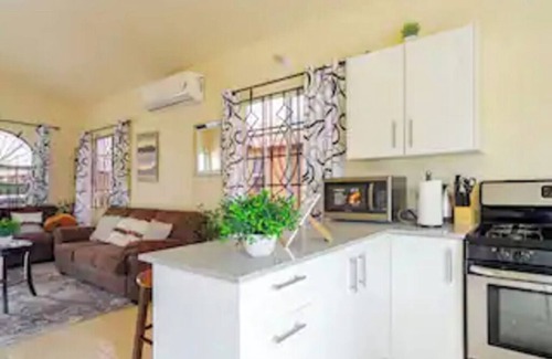 Caribbean Estates House | Escape at the Phoenix