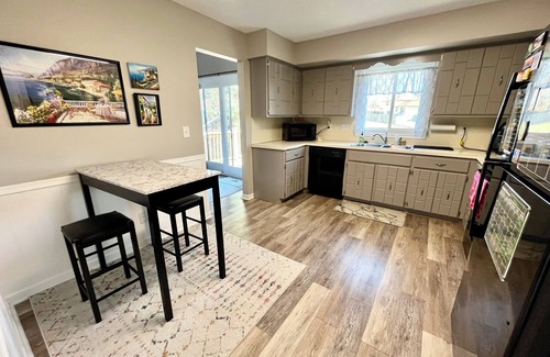 North Central Omaha House | Escape Into the Tranquility of Unwinding