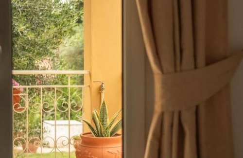 Molos Apartment | Escape to MEL in Kerkyra – Serene Comfort Steps from the Beach