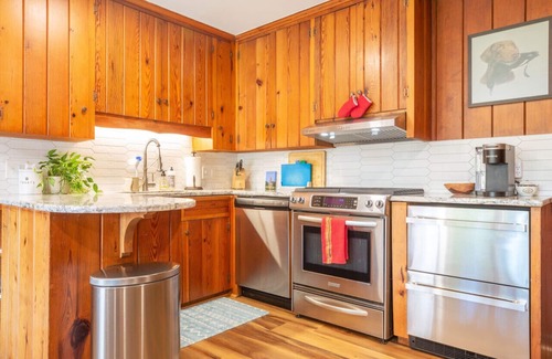 Chapel Hill House | Escape to nature, unwind and relax