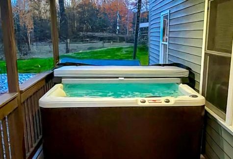 Lansing Apartment | Escape to NY Finger Lakes Wine Country Just 20 Minutes From Ithaca