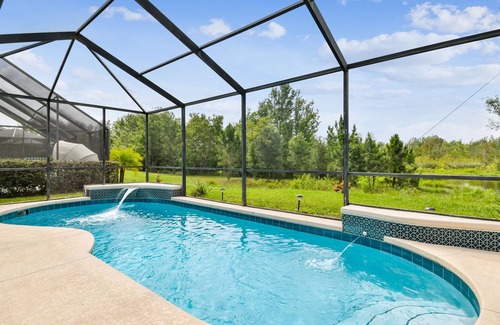 Sunset Lakes House | Escape To Paradise. 2946 Sunset Vista