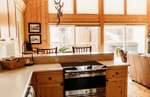 Dollar Point Cabin | Escape to The Cabin Retreat, a serene getaway for the entire family.