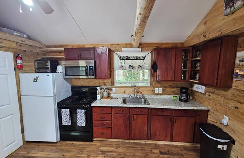 Smyrna Cabin | Escape to the Heart of Northern Maine Outdoors: Where Wilderness Meets Comfort