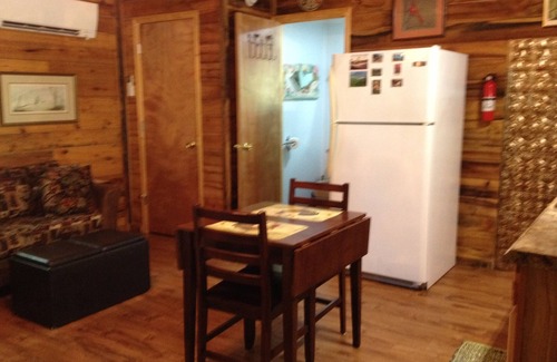 Pittsburg Cabin | Escape to the Wild & Scenic Daniel Boone National Forest in London, Kentucky!