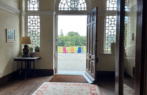 Banteer House | Escape to Timeless Luxury at Clonmeen House: Hidden Gem in Ireland's County Cork