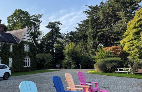Banteer House | Escape to Timeless Luxury at Clonmeen House: Hidden Gem in Ireland's County Cork