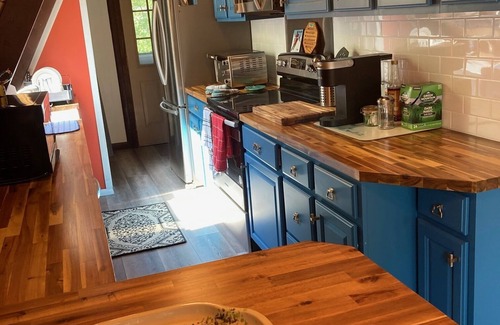 Hunter Ski Chalet | Escape to your cozy A FRAME retreat at Hunter Mountain New York