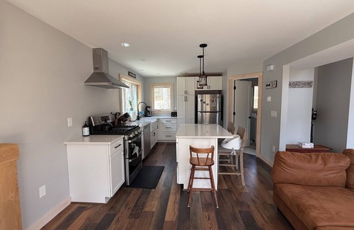 Campton House | Escape to Your Perfect Family Trailside Retreat