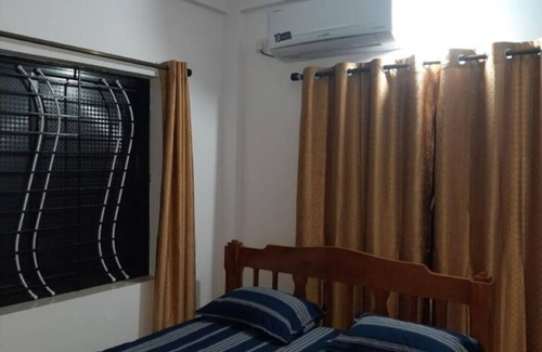 Gauravaddo House | Esha Apartment Calangute : Three-Bedroom House