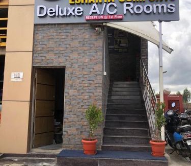 Attibele Hotel | Eshanya Comforts