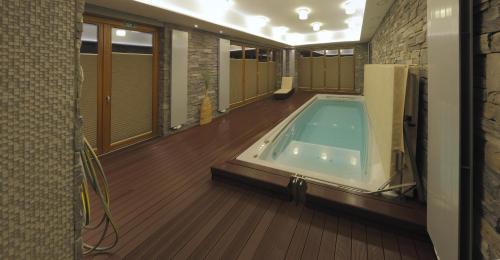 Mnisek pod Brdy Hotel | Esmarin wellness hotel