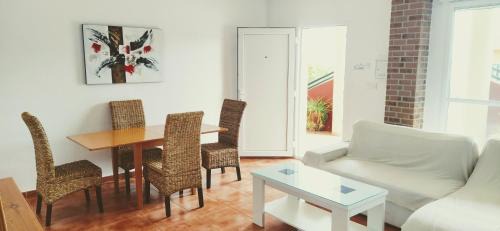 Perin Resort | Espacio Finca Alegría - Rural Houses, Hostel, Campsite & Wellness Center