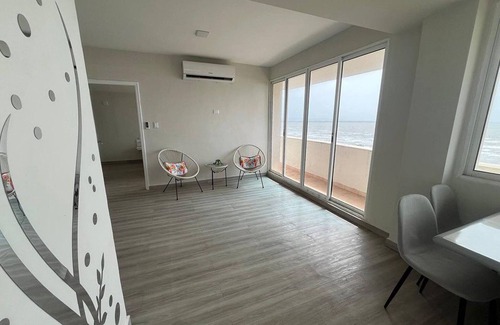 Tucacas Apartment | Espectacular Penthouse con Terraza Privada !