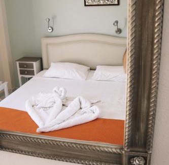 Menetai Apartment | Esperida rooms & studios