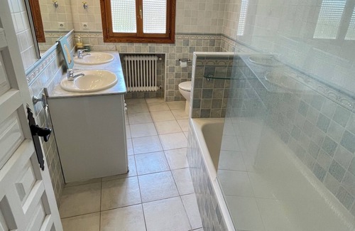 San Sebastian de los Reyes House | Espléndida Casa Vacacional!