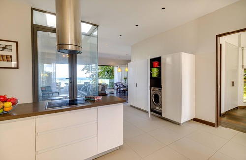 La Mivoie Apartment | Esplanade - Penthouse by Horizon Holidays