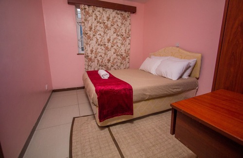 Hospital Apartment | Essy's Cosy Furnished Apartment