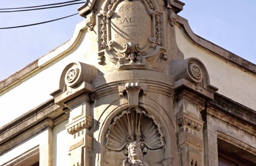Historic Center Apartment | est. 1598 1BR. suite + Cathedral View + balconies CASA SAUTO