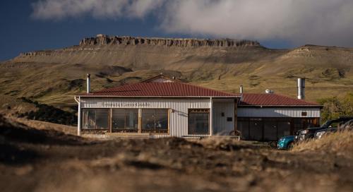 Torres Del Paine Hotel | Estancia Cerro Guido