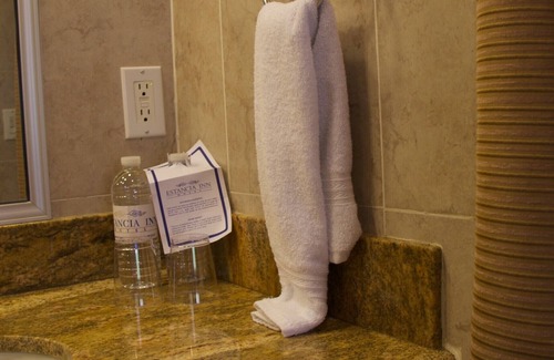 Tecate Hotel | Estancia Inn