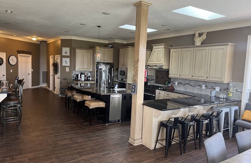 Greenwood House | Estate Home Heated Pool Hot Tub Beach Wi-Fi 8 acres 5000 sqft 5 bd 3.5 bath