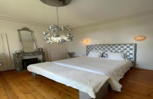 Saint-Pavace House | Estate in Saint-Pavace near Le Mans Circuit