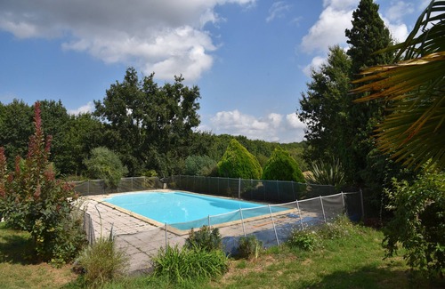 Astaffort House | Estate, pretty farm 180m2 4 bedrooms with shower room, swimming pool, woods and private lake, fishing
