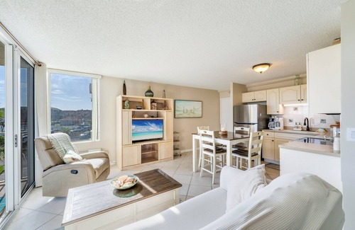 South Island Condo | Estero Beach & Tennis Beachfront Condo 101A