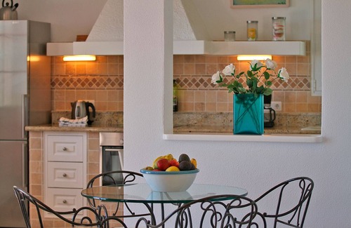 Tajuya Cottage | Esther Vista Valle 15 House