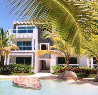 Dominicus House | Estrella Dominicus Advantage
