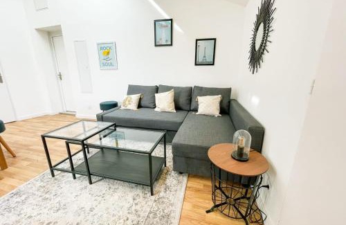 Secteur 2 Apartment | #ET T3 Les Clercs
