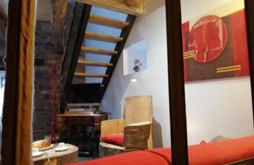 Sebrazac House | ETABLE DE LILOU