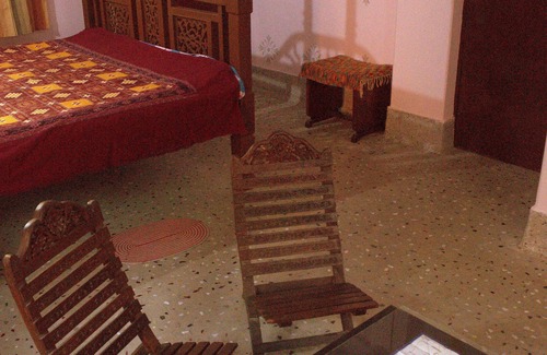 Kalighat Bed & Breakfast | Ethnic Bengali Themed Home stay